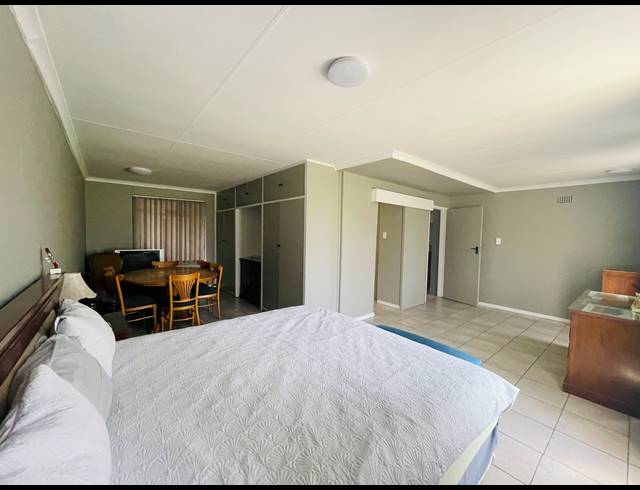 4 BEDROOM HOUSE FOR SALE IN WEBBER